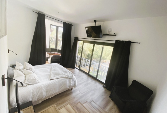 Resale - Villa - Calviá - Mallorca