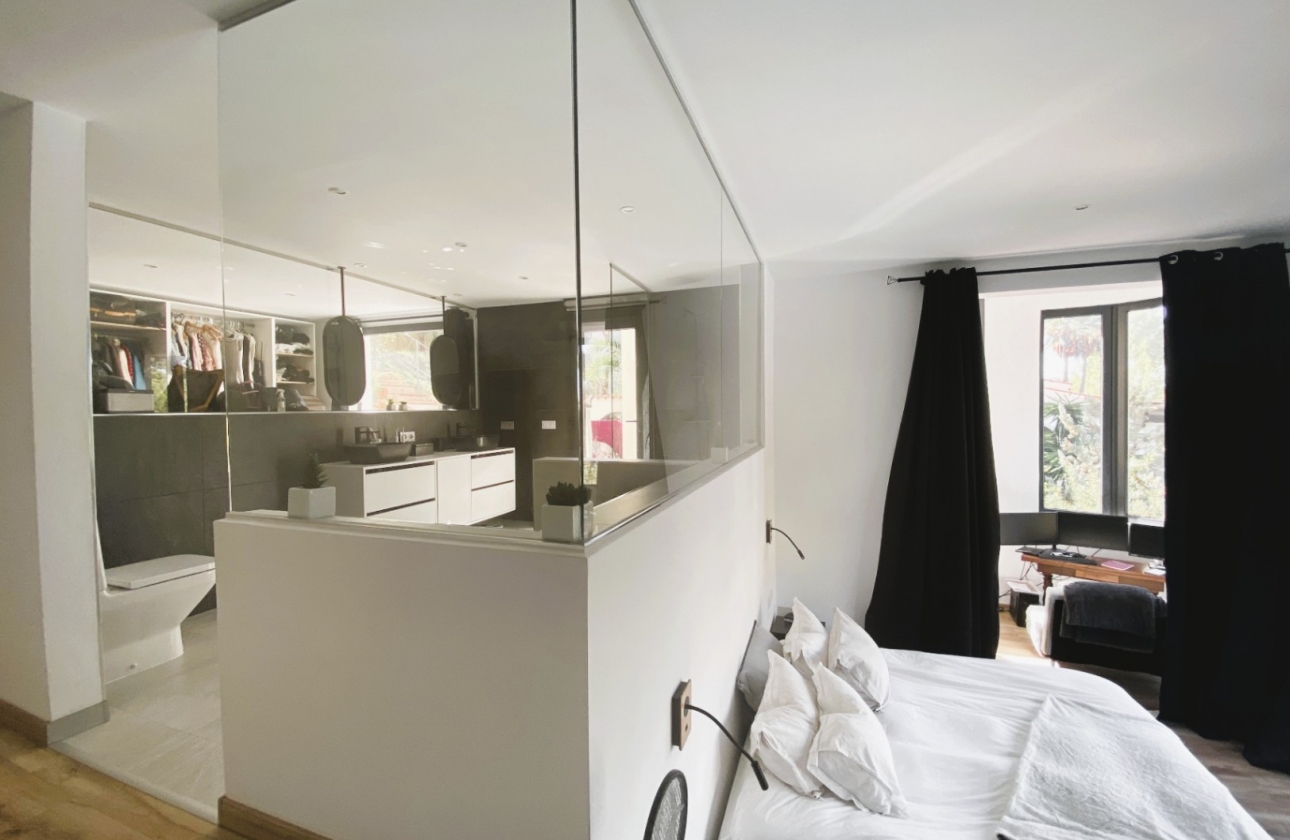 Resale - Villa - Calviá - Mallorca