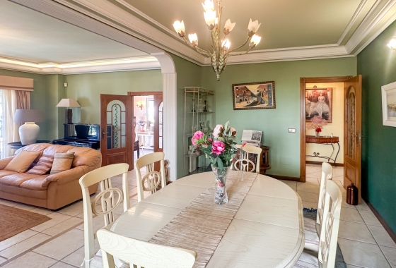 Reventa - Villa - Torrevieja - La Mata