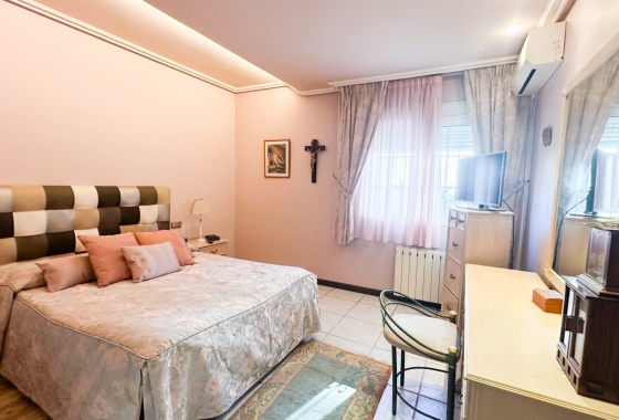 Reventa - Villa - Torrevieja - La Mata