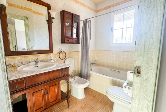 Reventa - Villa - Torrevieja - La Mata