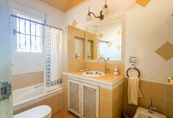 Reventa - Villa - Torrevieja - La Mata