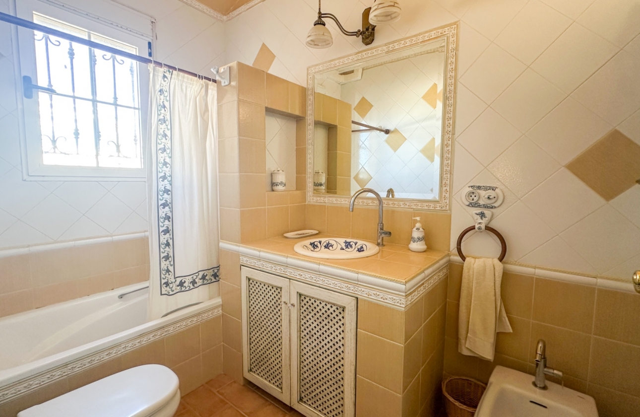 Reventa - Villa - Torrevieja - La Mata
