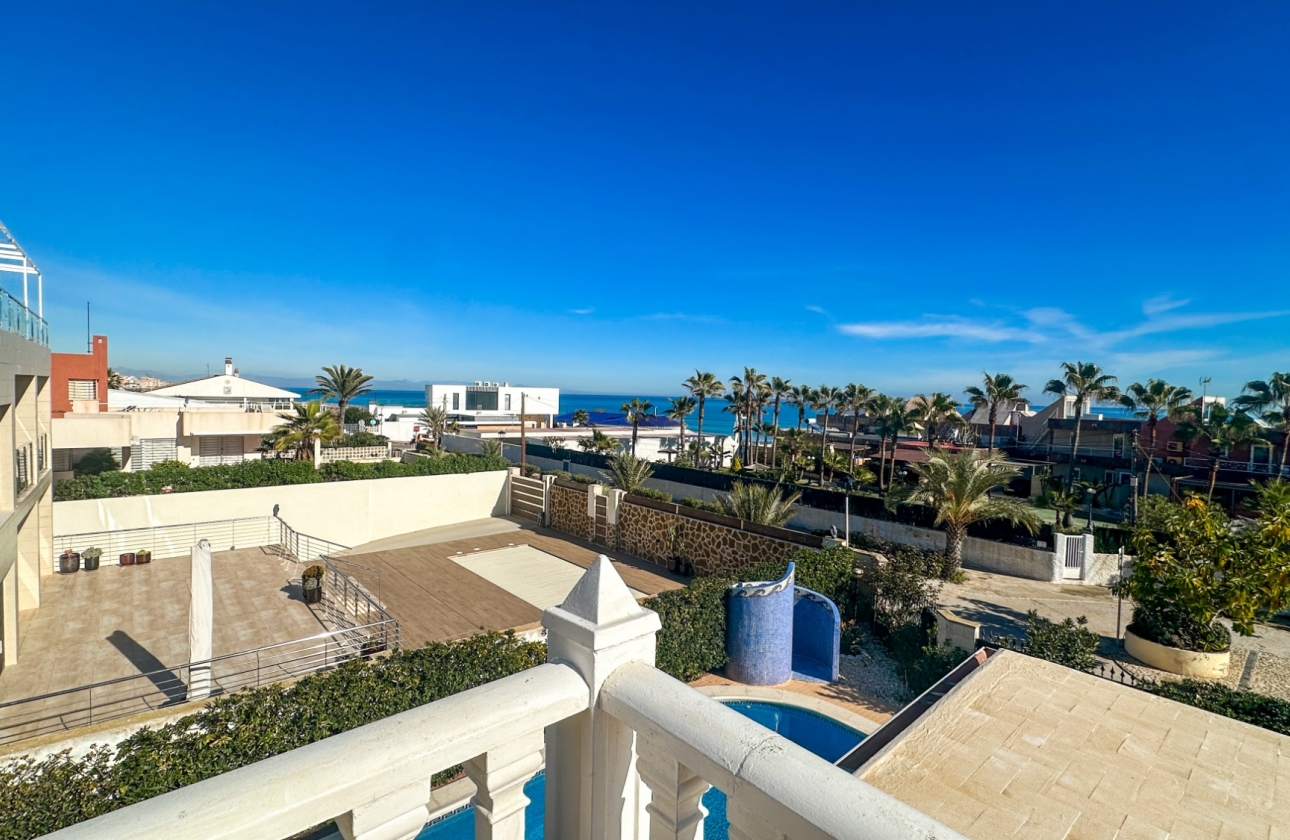 Reventa - Villa - Torrevieja - La Mata