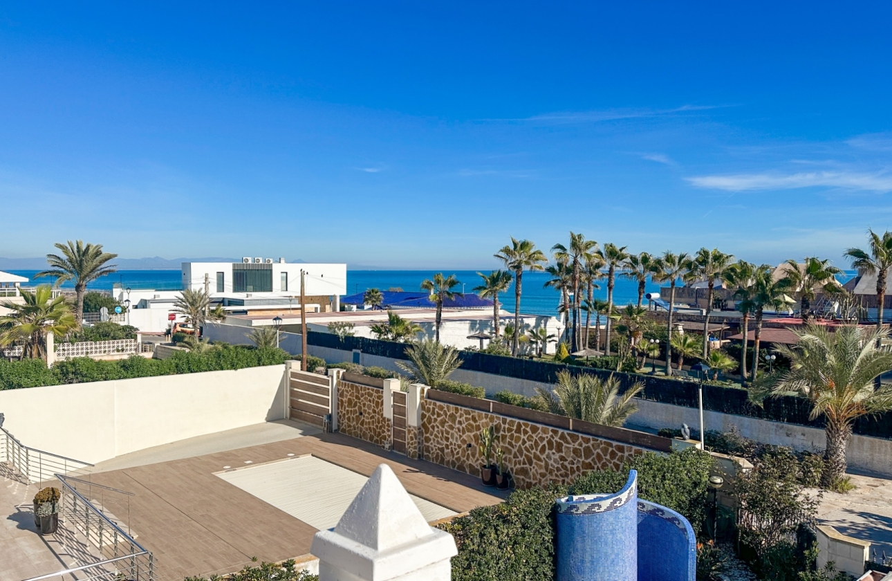 Reventa - Villa - Torrevieja - La Mata