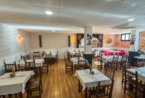 Reventa - Commercial Unit - Torrevieja - Nueva Torrevieja - Aguas Nuevas