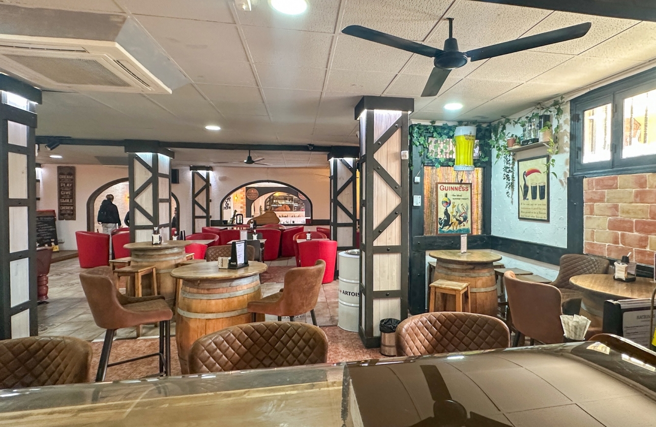 Reventa - Commercial Unit - Torrevieja - Nueva Torrevieja - Aguas Nuevas