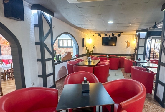 Reventa - Commercial Unit - Torrevieja - Nueva Torrevieja - Aguas Nuevas