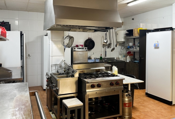 Reventa - Commercial Unit - Torrevieja - Nueva Torrevieja - Aguas Nuevas