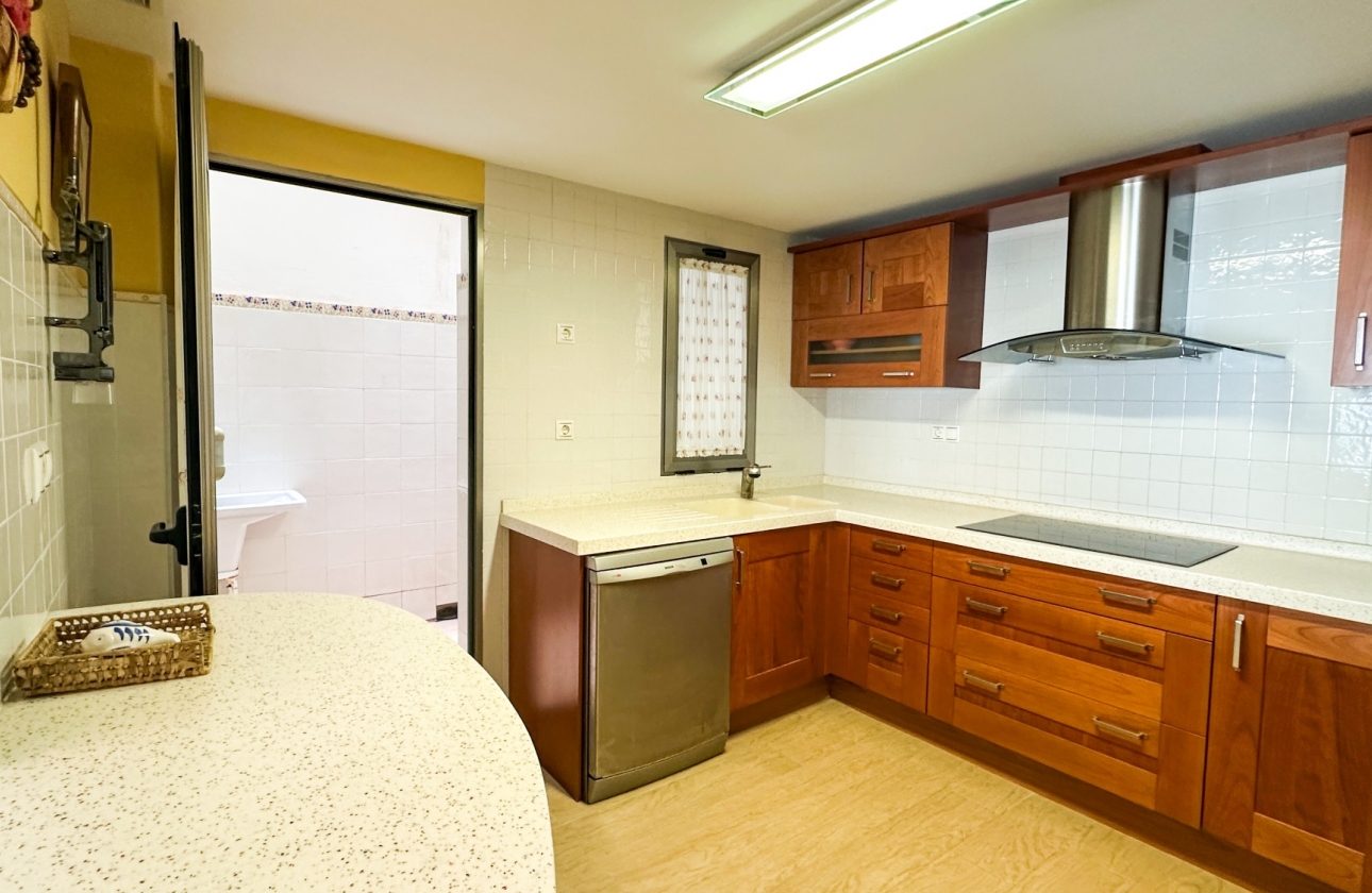 Resale - Apartment - Torrevieja - Playa de los Locos