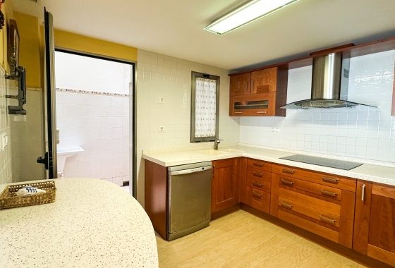 Resale - Apartment - Torrevieja - Playa de los Locos