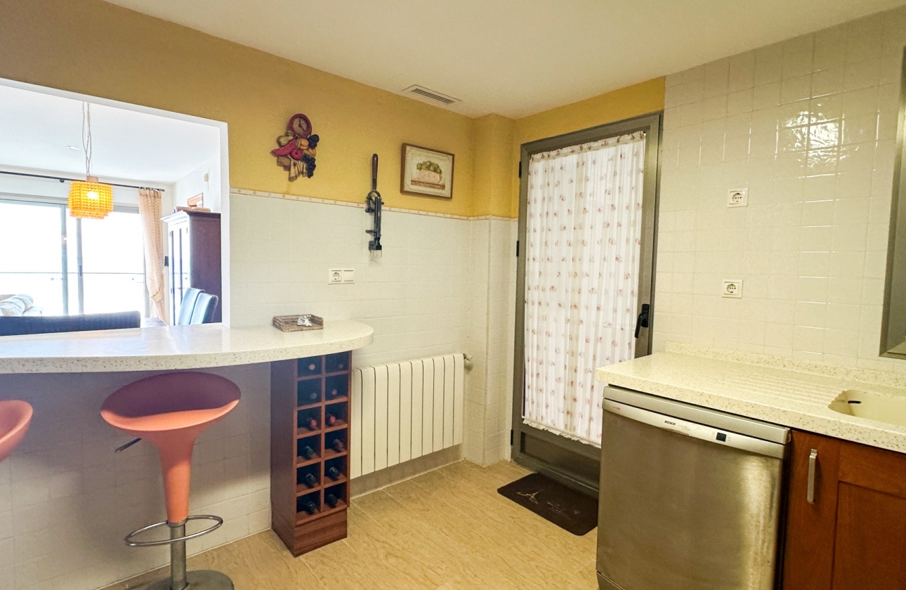 Resale - Apartment - Torrevieja - Playa de los Locos