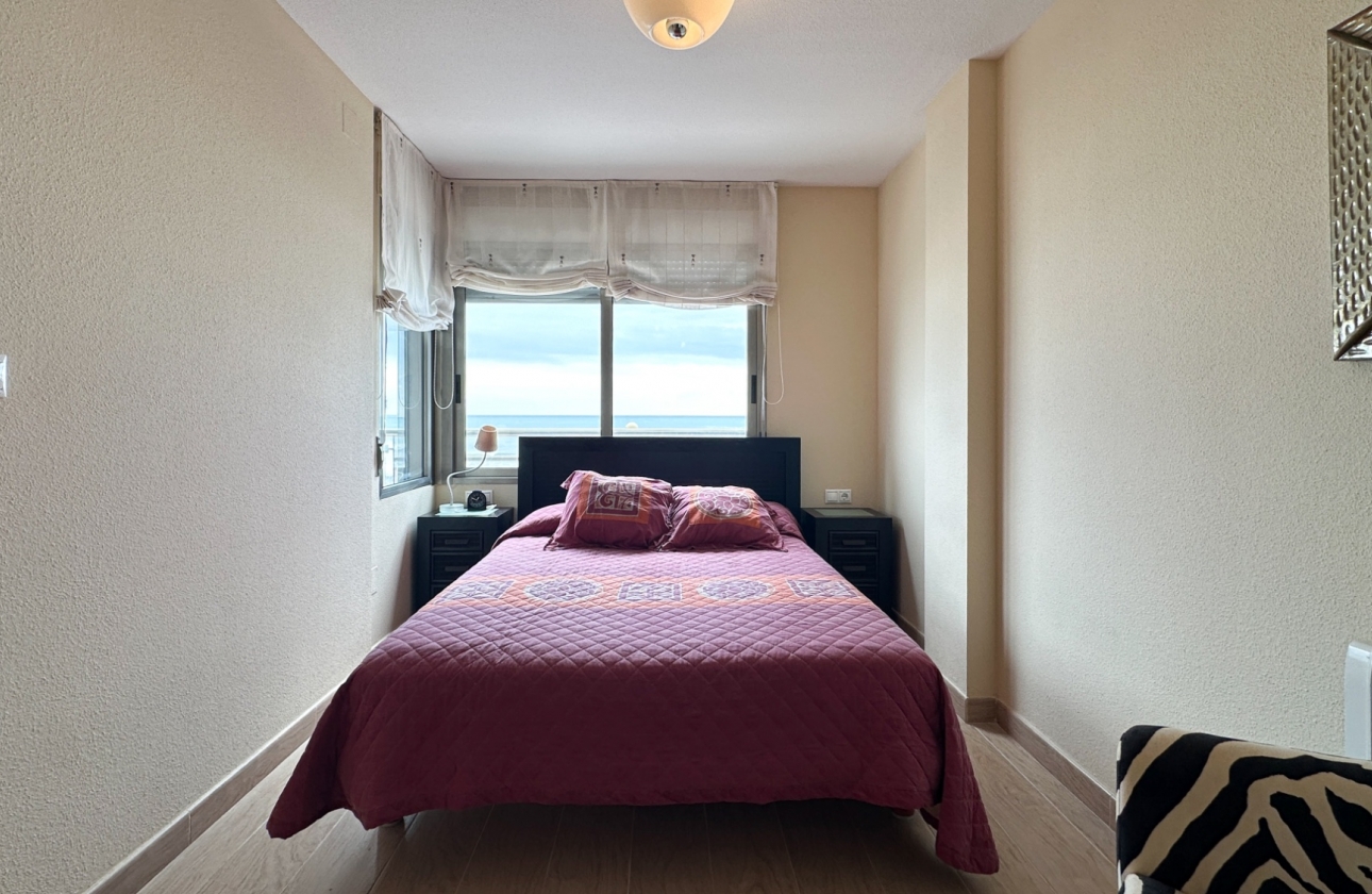 Resale - Apartment - Torrevieja - Playa de los Locos