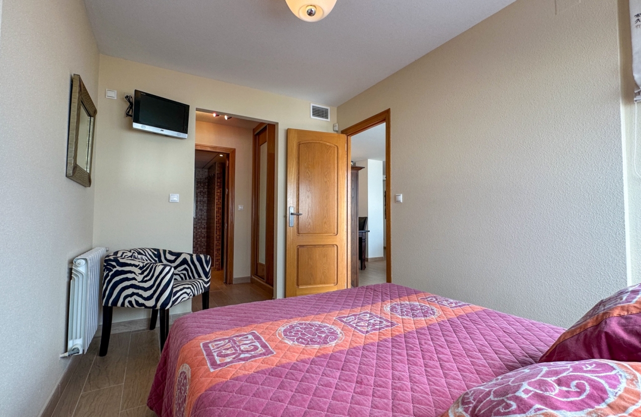 Resale - Apartment - Torrevieja - Playa de los Locos