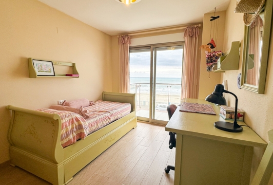 Resale - Apartment - Torrevieja - Playa de los Locos