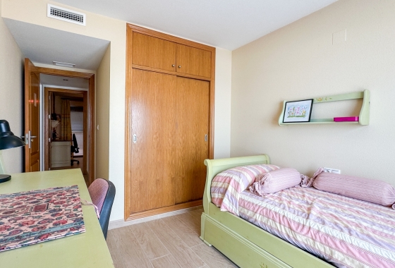 Resale - Apartment - Torrevieja - Playa de los Locos