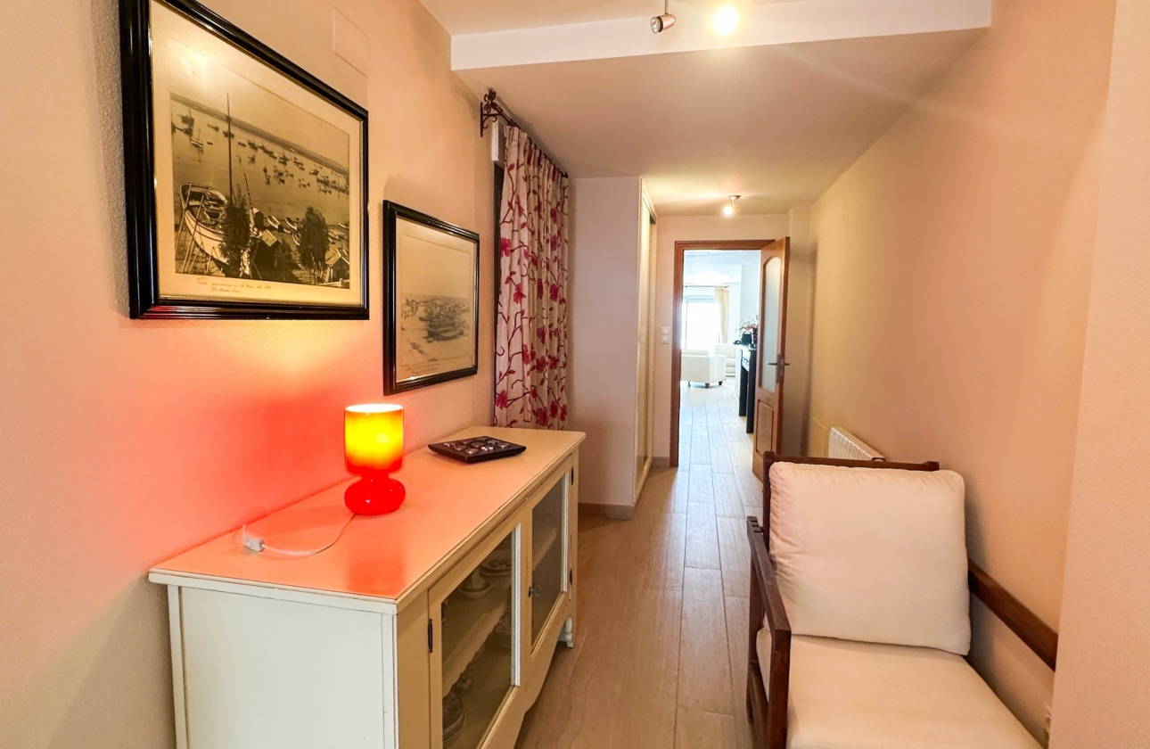 Resale - Apartment - Torrevieja - Playa de los Locos
