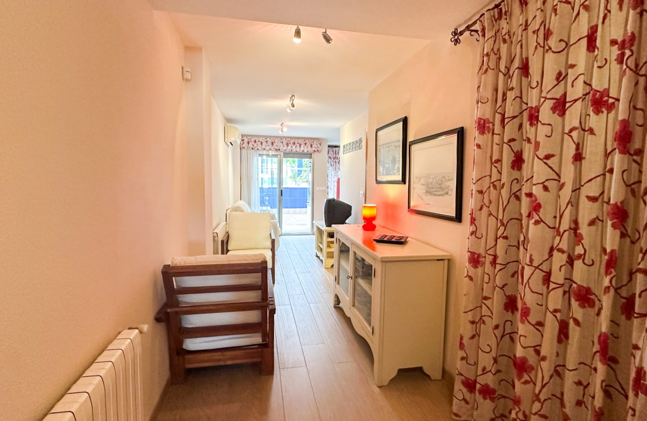 Resale - Apartment - Torrevieja - Playa de los Locos