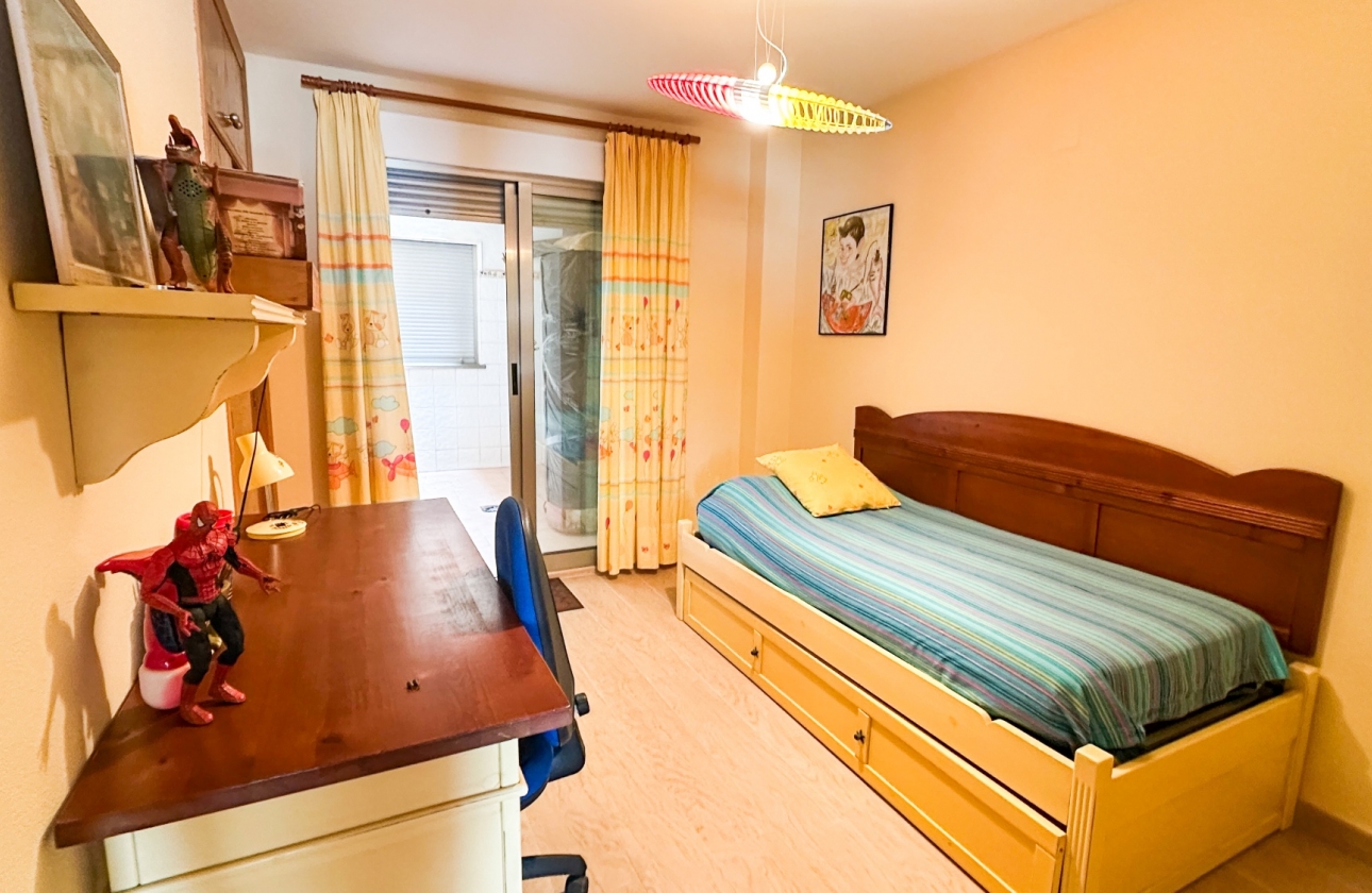 Resale - Apartment - Torrevieja - Playa de los Locos