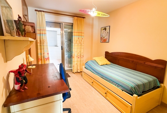 Resale - Apartment - Torrevieja - Playa de los Locos