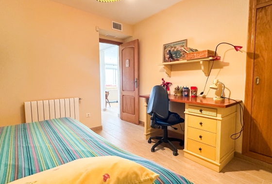 Resale - Apartment - Torrevieja - Playa de los Locos