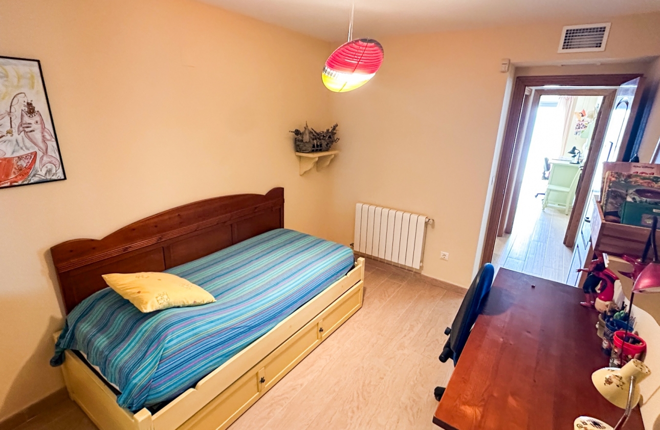 Resale - Apartment - Torrevieja - Playa de los Locos