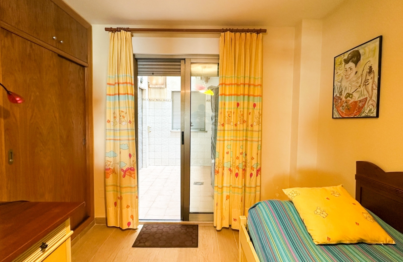 Resale - Apartment - Torrevieja - Playa de los Locos