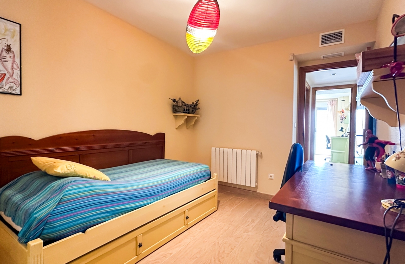 Resale - Apartment - Torrevieja - Playa de los Locos