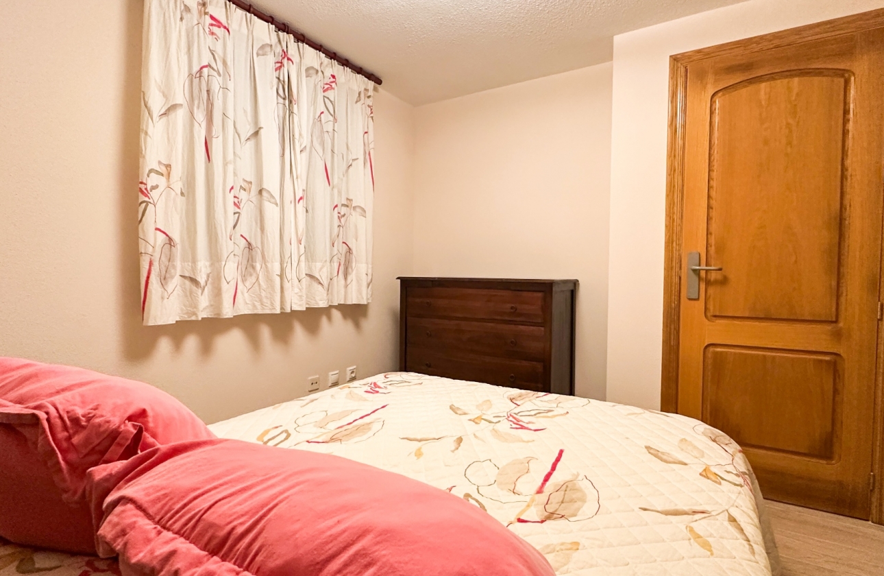 Resale - Apartment - Torrevieja - Playa de los Locos