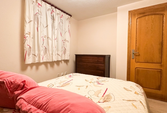 Resale - Apartment - Torrevieja - Playa de los Locos