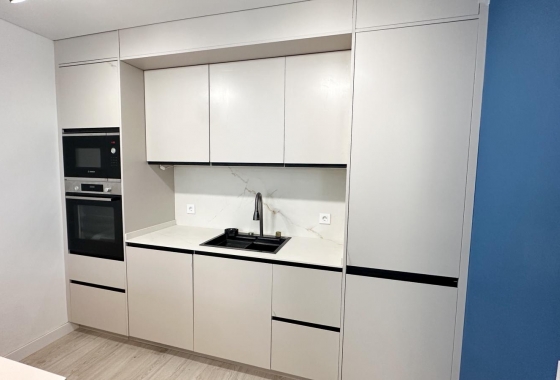 Resale - Apartment - Torrevieja - El Acequión - Los Náufragos