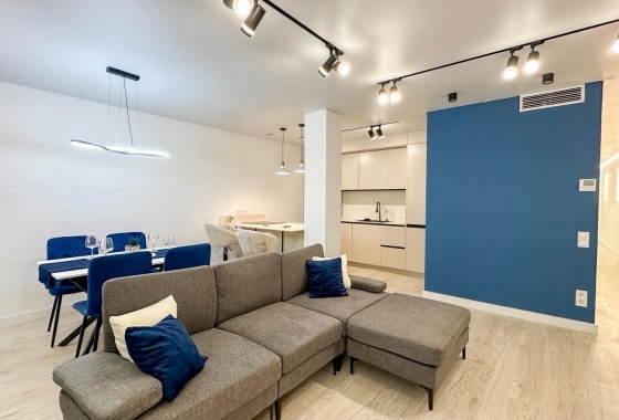 Resale - Apartment - Torrevieja - El Acequión - Los Náufragos