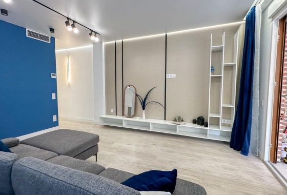 Resale - Apartment - Torrevieja - El Acequión - Los Náufragos