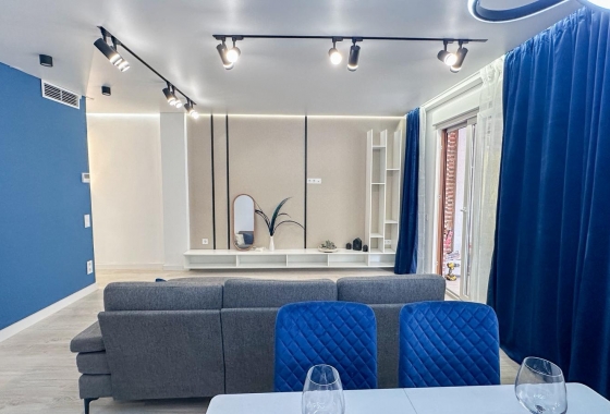 Resale - Apartment - Torrevieja - El Acequión - Los Náufragos
