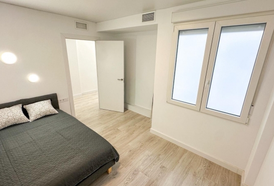 Resale - Apartment - Torrevieja - El Acequión - Los Náufragos