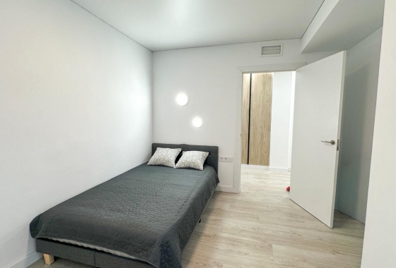 Resale - Apartment - Torrevieja - El Acequión - Los Náufragos