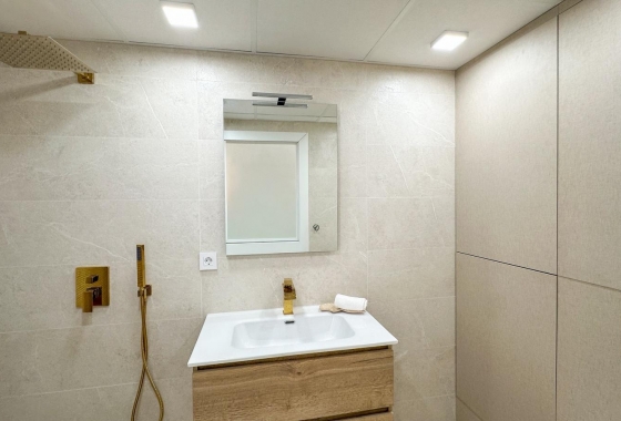 Resale - Apartment - Torrevieja - El Acequión - Los Náufragos