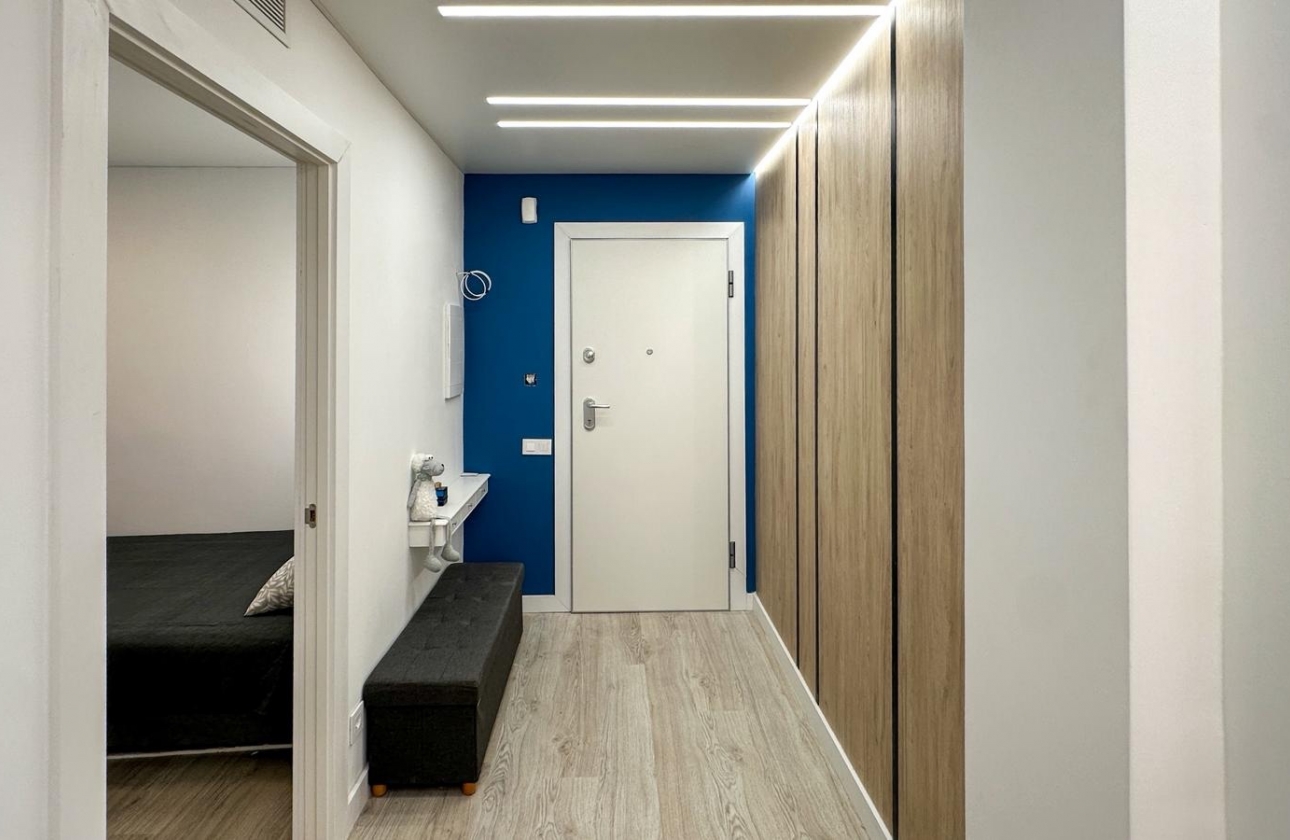 Resale - Apartment - Torrevieja - El Acequión - Los Náufragos
