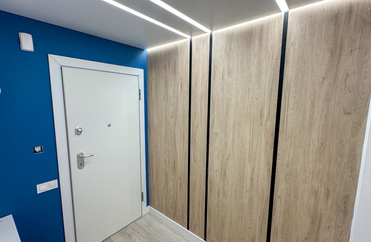 Resale - Apartment - Torrevieja - El Acequión - Los Náufragos