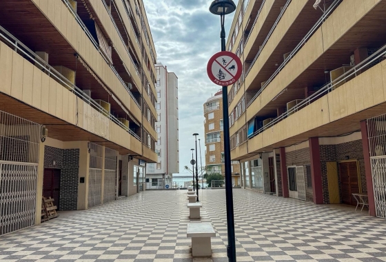 Resale - Apartment - Torrevieja - El Acequión - Los Náufragos
