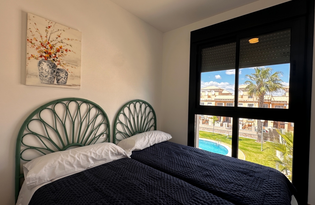 Resale - Bungalow - Orihuela Costa - Costa Blanca Sur