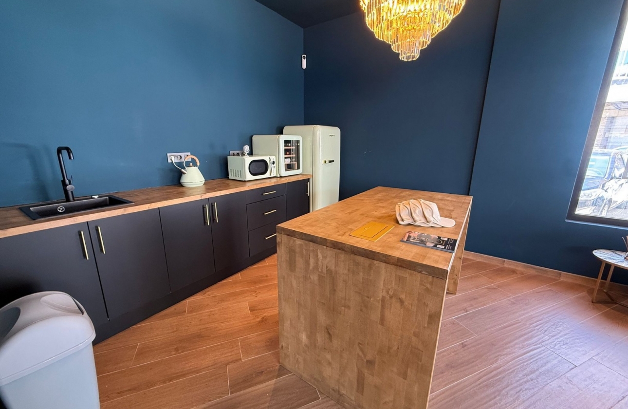 Reventa - Commercial Unit - Palma de Mallorca - Mallorca
