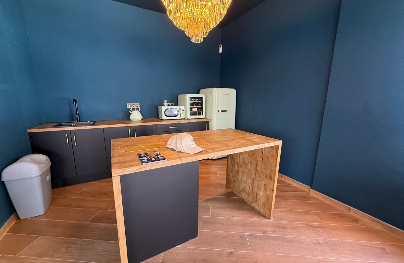 Reventa - Commercial Unit - Palma de Mallorca - Mallorca