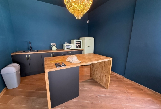 Reventa - Commercial Unit - Palma de Mallorca - Mallorca