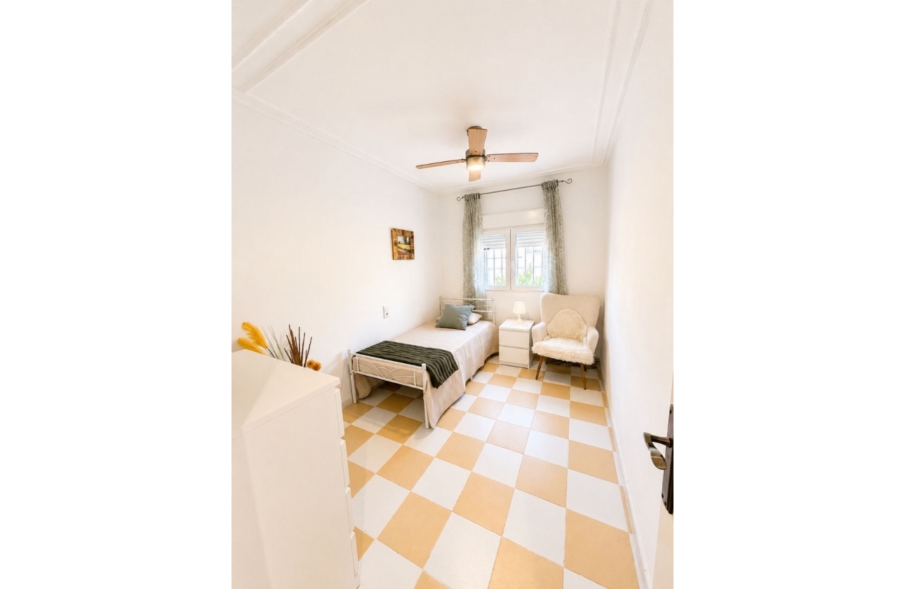 Reventa - Villa - Torrevieja - Nueva Torrevieja - Aguas Nuevas