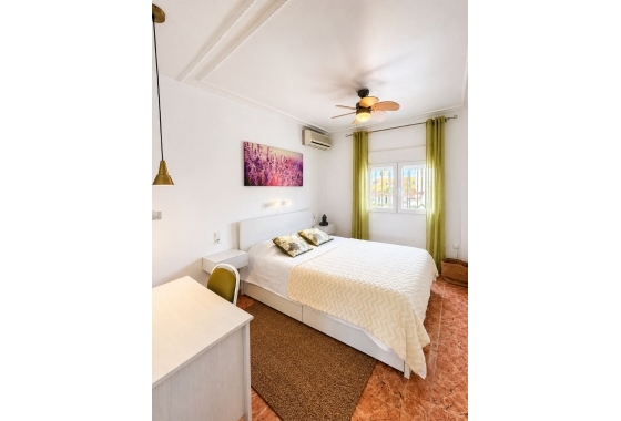 Reventa - Villa - Torrevieja - Nueva Torrevieja - Aguas Nuevas