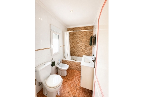 Reventa - Villa - Torrevieja - Nueva Torrevieja - Aguas Nuevas