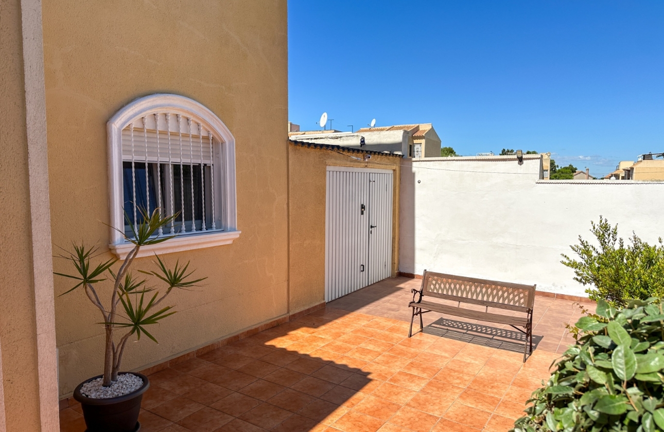 Reventa - Villa - Torrevieja - Nueva Torrevieja - Aguas Nuevas