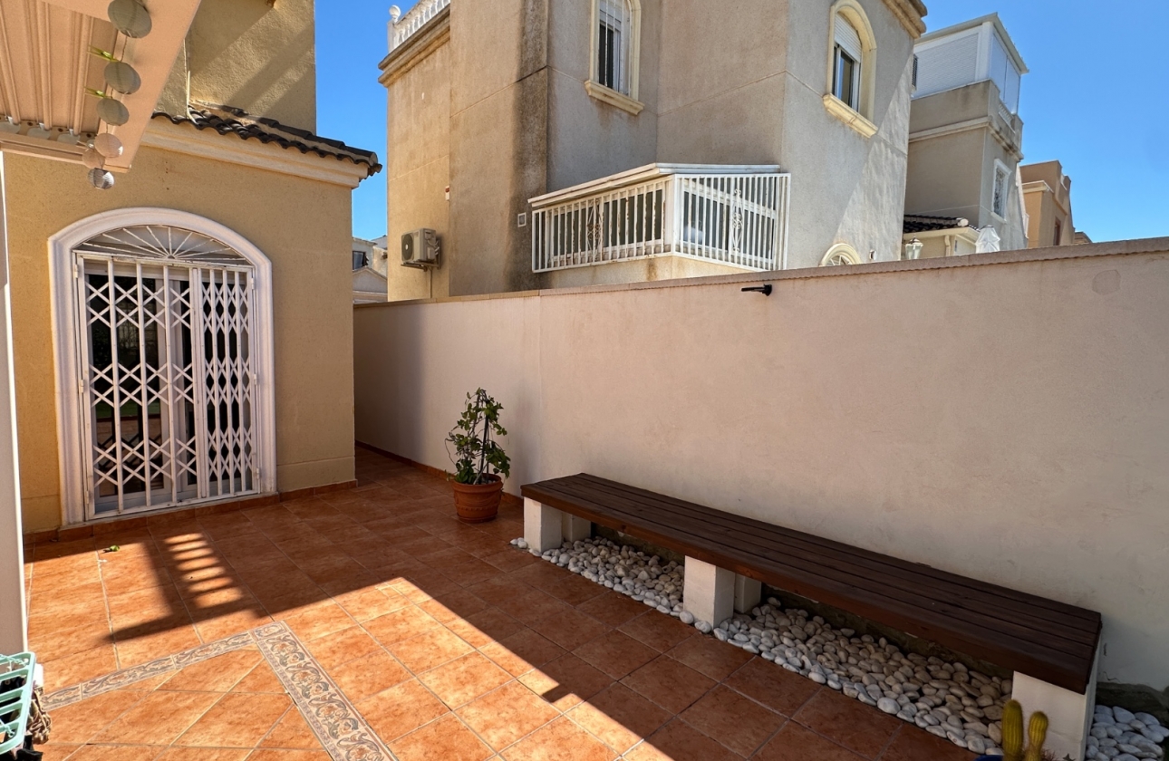 Reventa - Villa - Torrevieja - Nueva Torrevieja - Aguas Nuevas