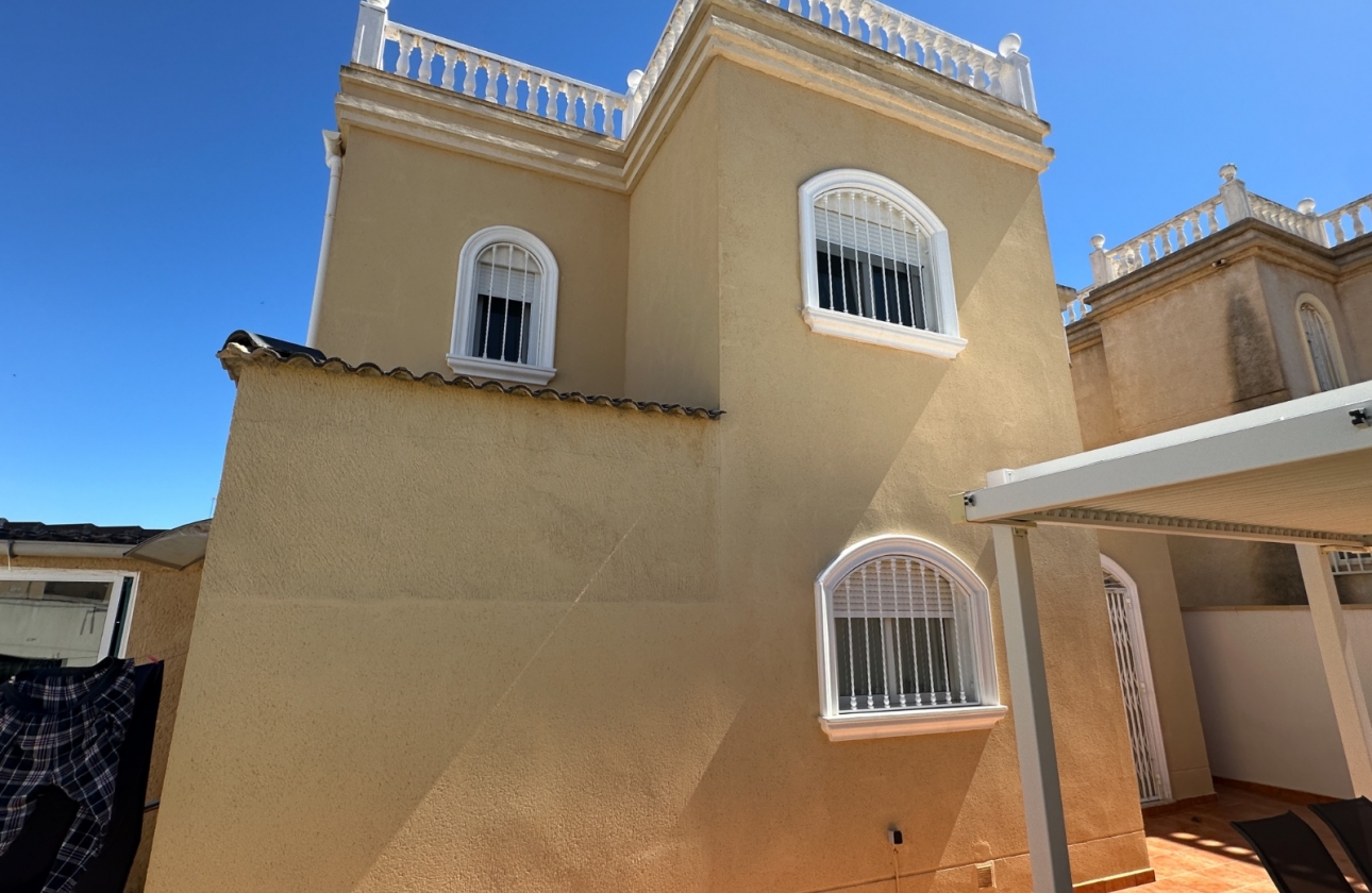 Reventa - Villa - Torrevieja - Nueva Torrevieja - Aguas Nuevas